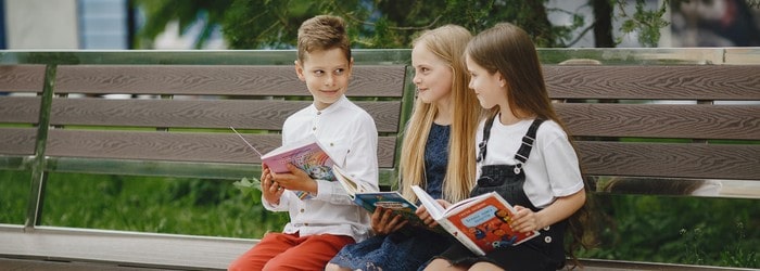 Résiliation Picsou - enfants lisant le magazine