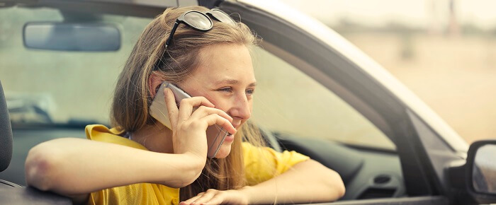 Quand et comment résilier une assurance mobile de la Caisse d'épargne ? 