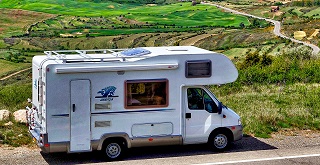 Quelle lettre de résiliation pour une assurance camping-car ?